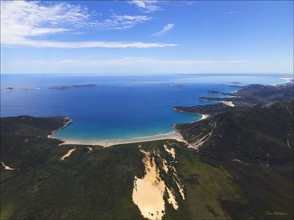 Oberon Bay - Wilsons Promontory - VIC SQ (PBH4 00 11569)